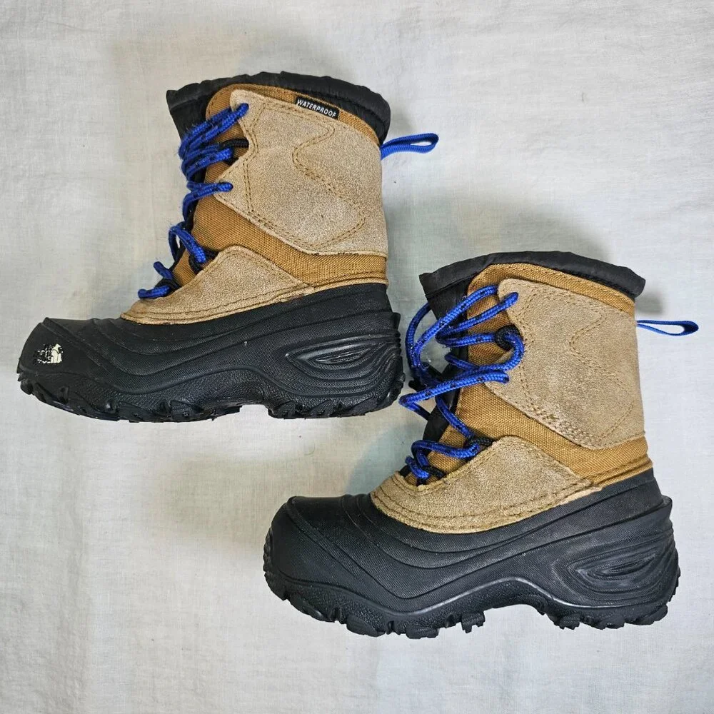 The North Face Alpenglow V Waterproof Boot 11K Utility Brown/TNF Blue